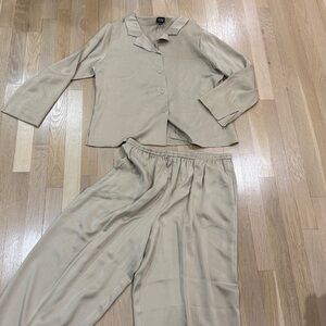 Eileen Fisher 100% Silk Pajama set